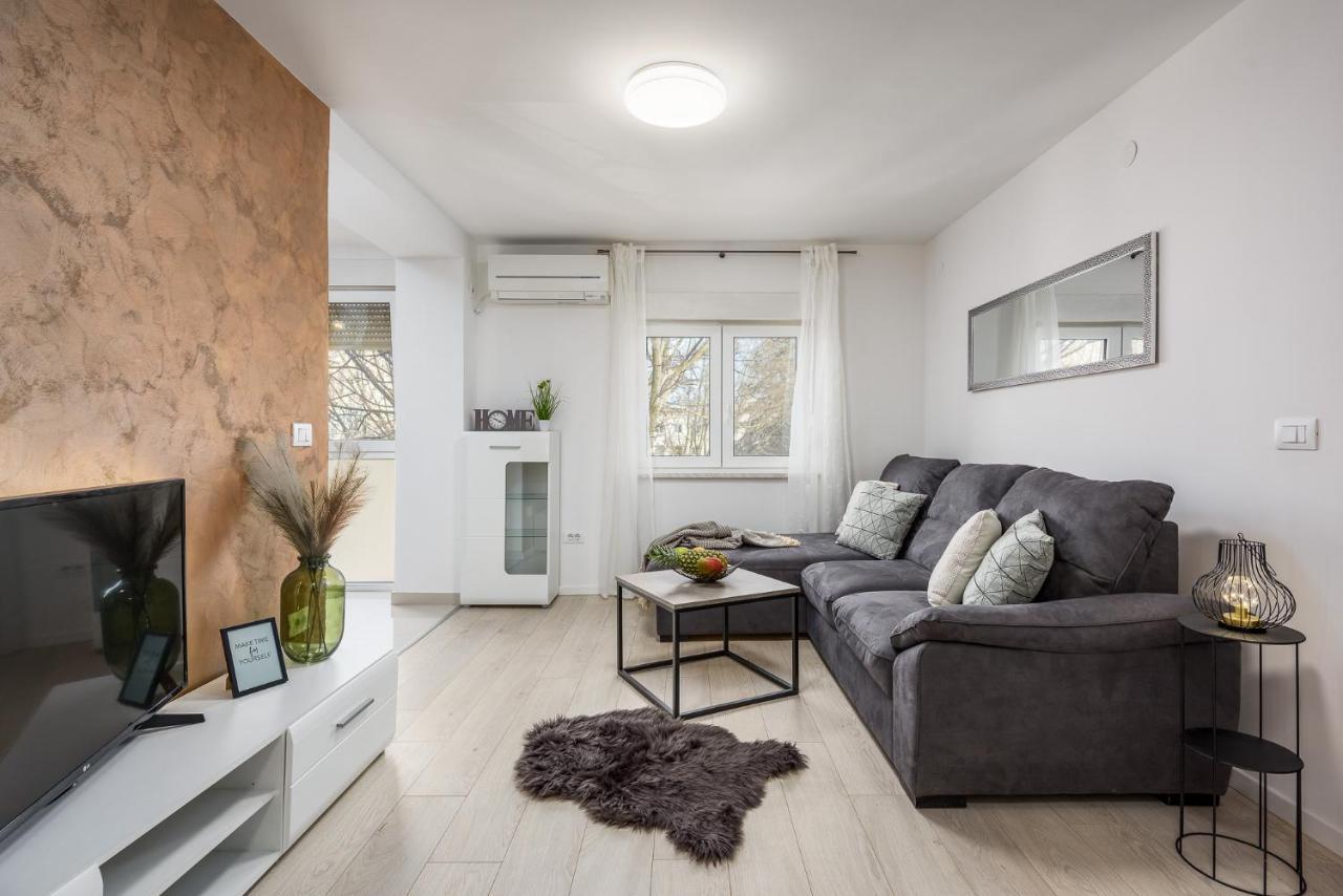 Apartment S&M Heart Of Pula Exterior foto