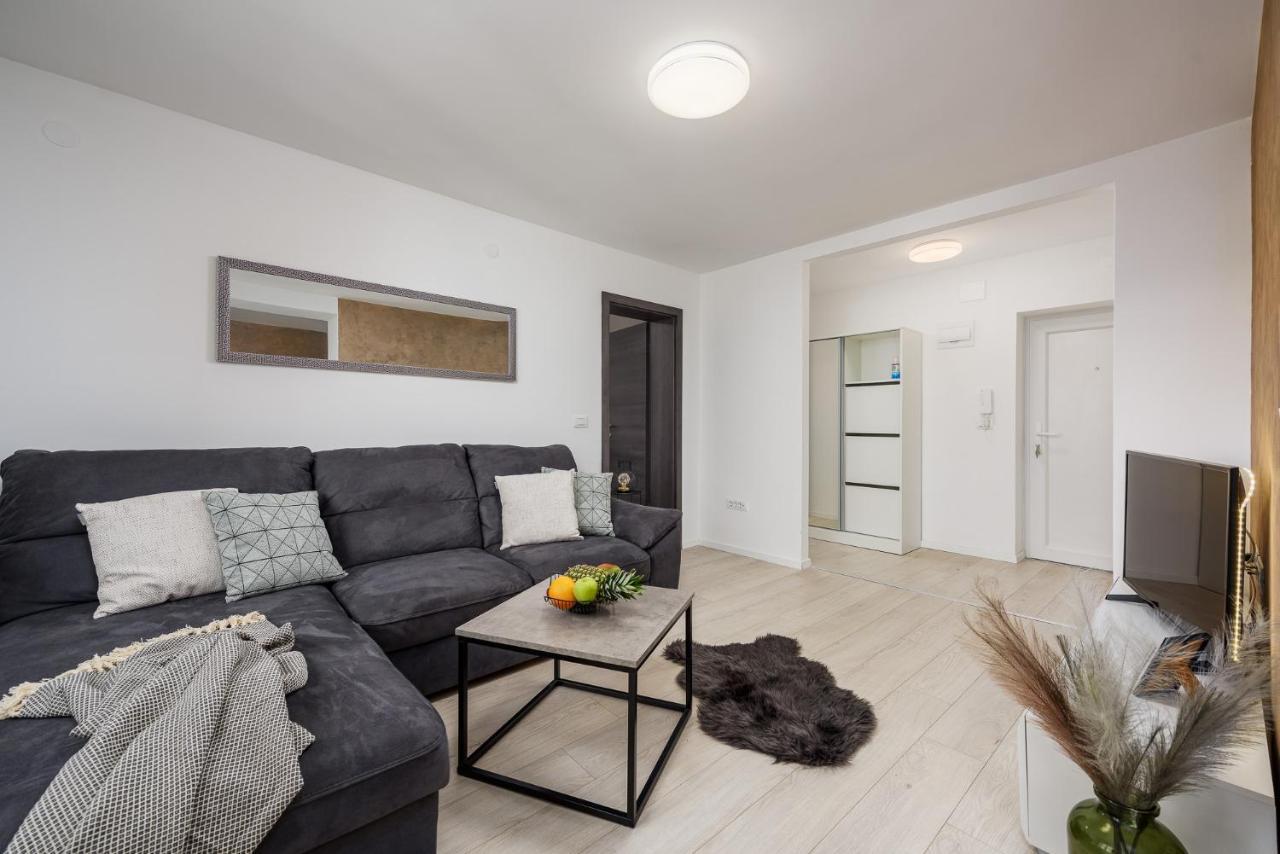 Apartment S&M Heart Of Pula Exterior foto